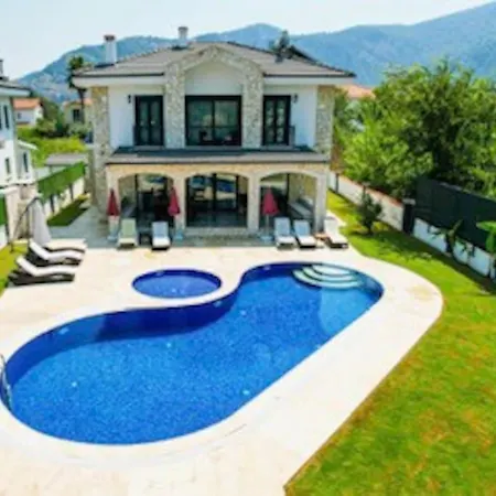 Luxury Kaan Villa