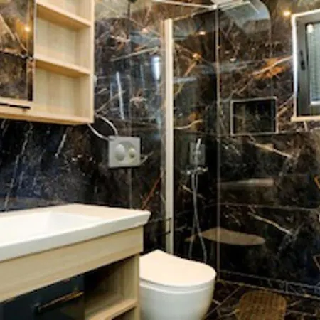 Luxury Kaan *