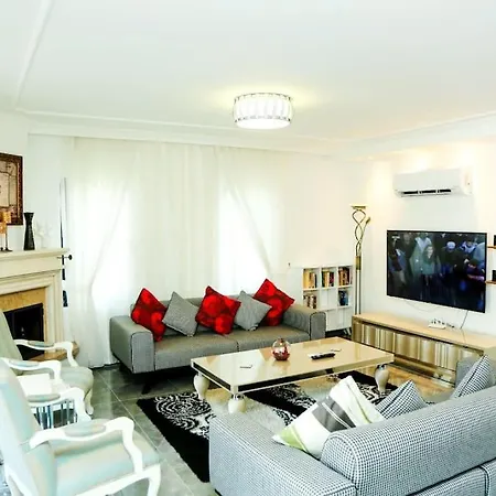 Luxury Kaan *
